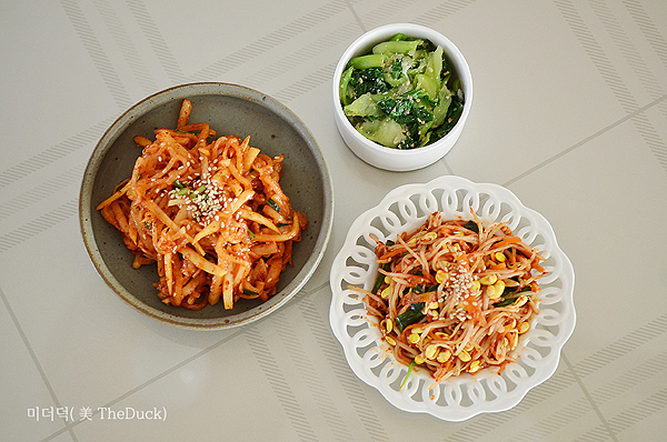 밑반찬으로 좋은 콩나물 무침