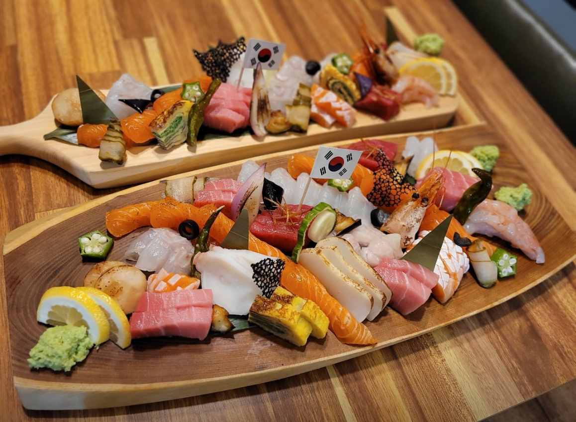 이사부초밥 음식사진