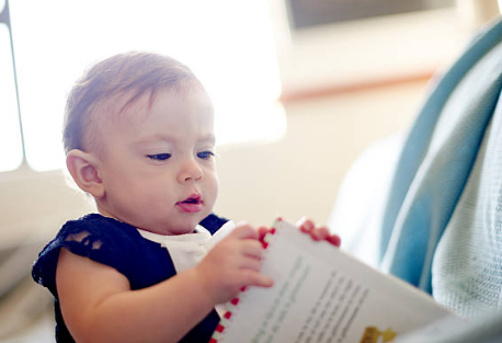 9개월 아기발달과 머리 좋아지는 방법