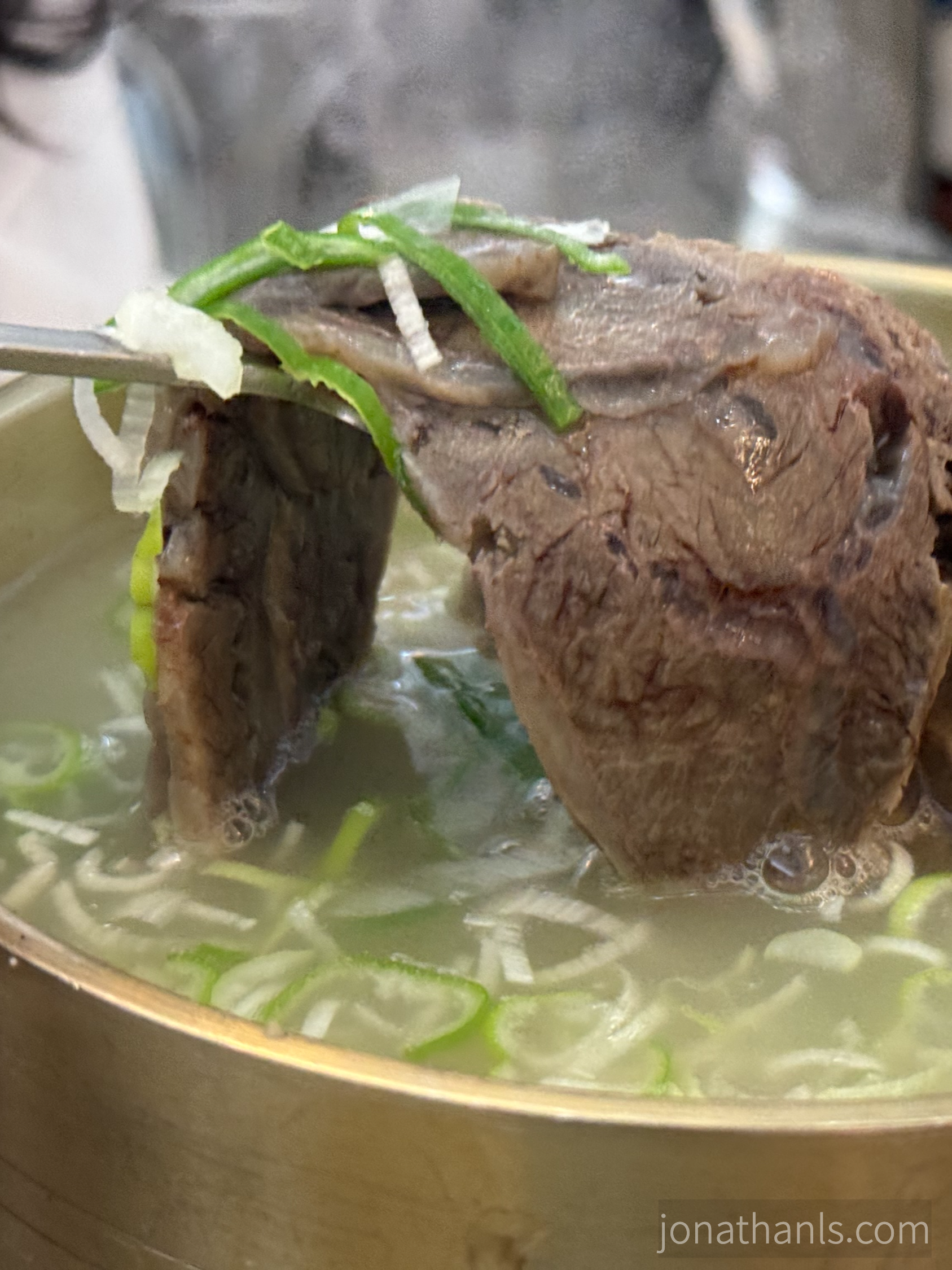 샌프란시스코 국밥의 소고기 고급곰탕