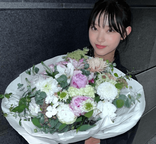 뉴진스 글로벌 500인