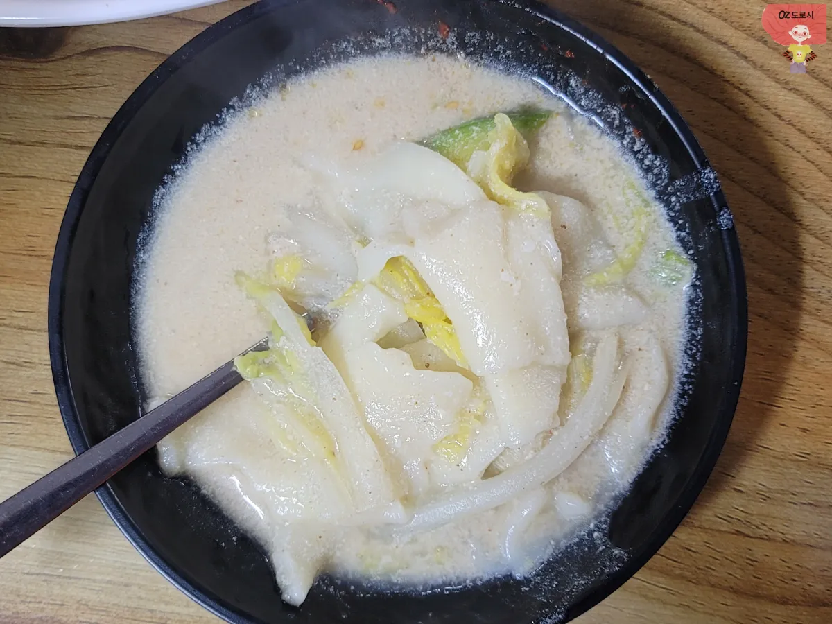 경기도-구리시-맛집-돌다리보쌈-내-그릇에-담은-수제비