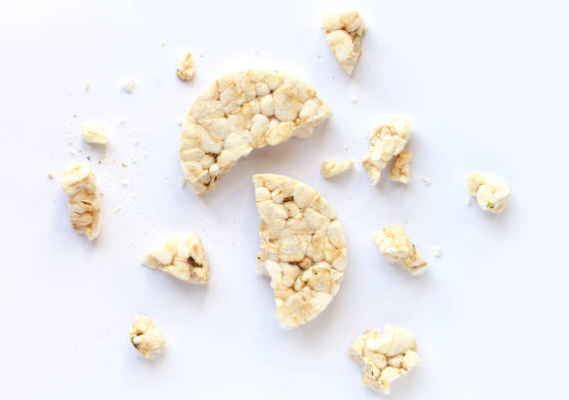 뻥튀기 칼로리는 35-40칼로리 정도 된다