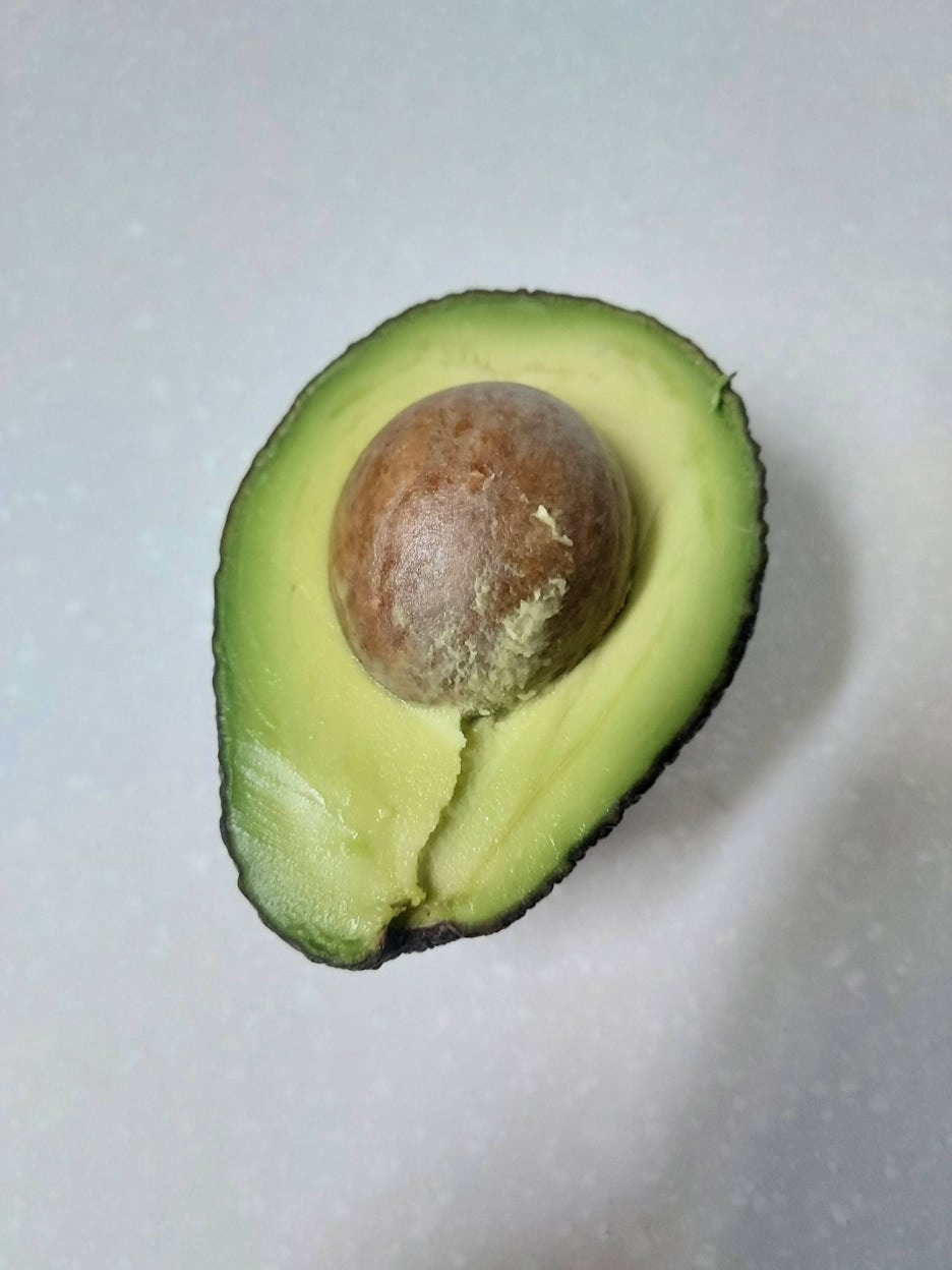 아보카도 효능 건강효과 먹는 법 고르는 법