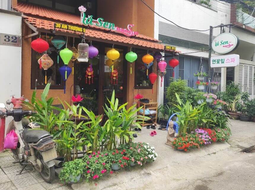 다낭 안트엉 라 센 스파 입구 외관