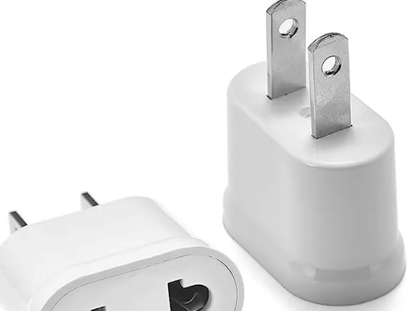 흰색의 전원 콘센트