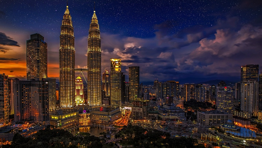 말레이시아 여행: 다양한 문화와 아름다운 풍경을 만나는 여행
