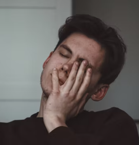 만성 두통 원인 치료법 증상