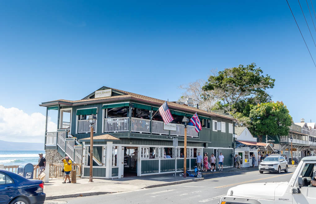 하와이 치즈버거 인 파라다이스 레스토랑 건물