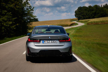 BMW 320i 외관
