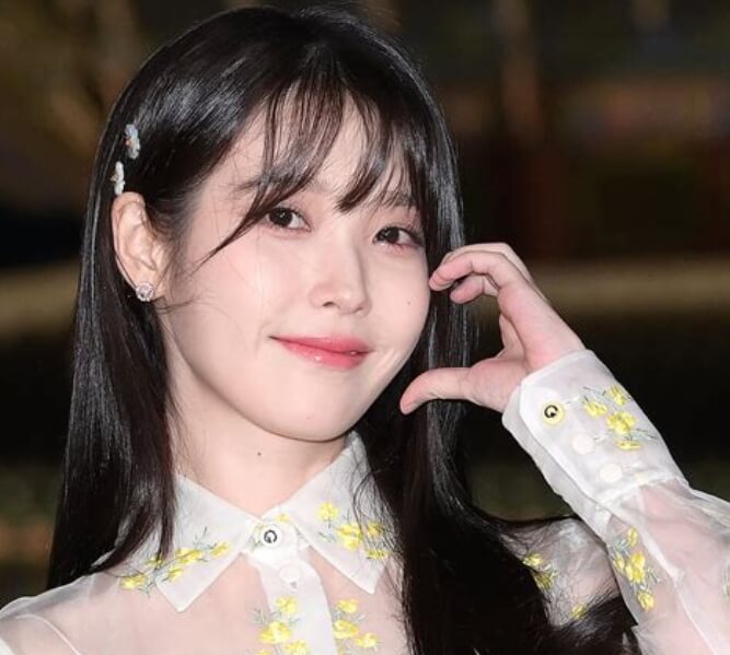 아이유 대표작