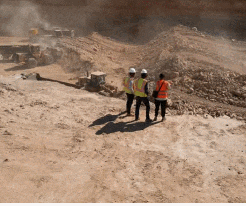 의구심 가졌던 세계 최대 신비의 도시 프로젝트 '네옴''...과연 건설될까 VIDEO: Drone footage reveals The Line megacity under construction in Saudi Arabia