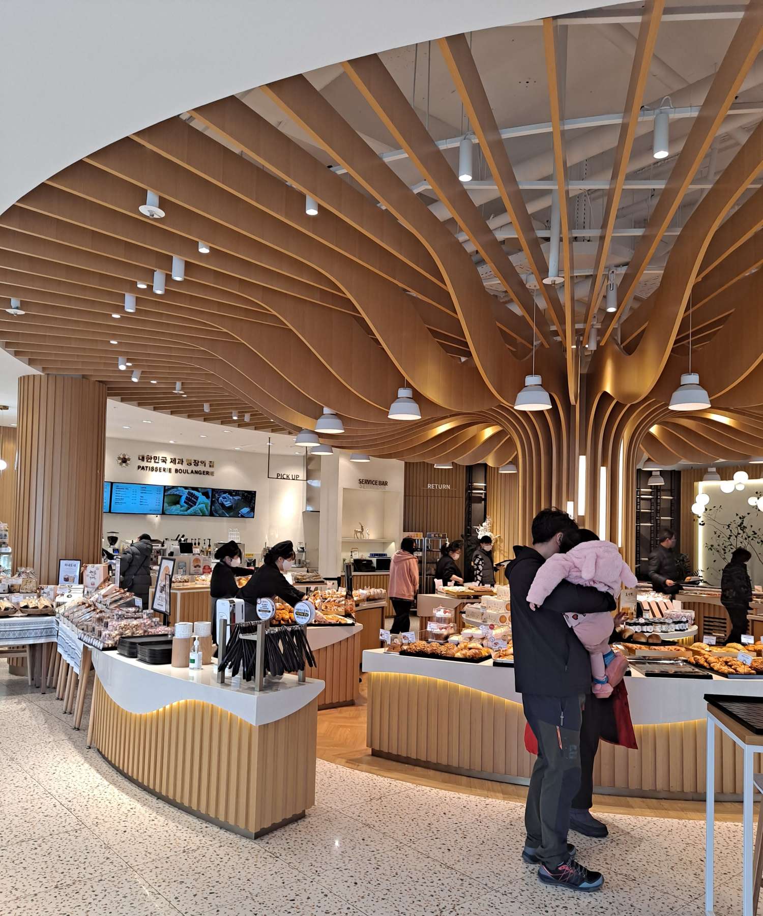 안스베이커리 고객들