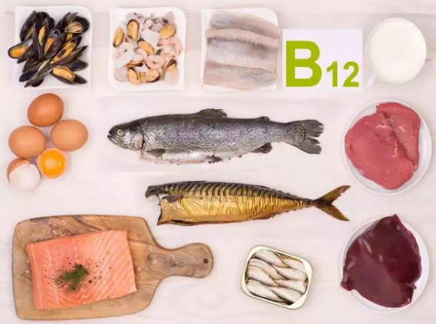 비타민 B12 결핍증(비타민 B12 부족) 증상과 원인, 섭취기준 (비타민 B12 효능, 음식)