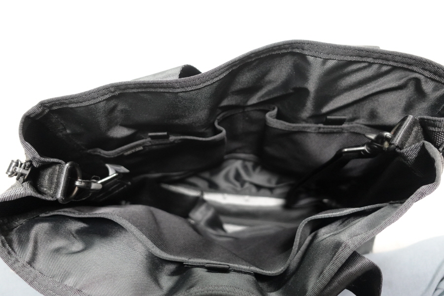 PORET 히트 2WAY 토트백 내부수납공간