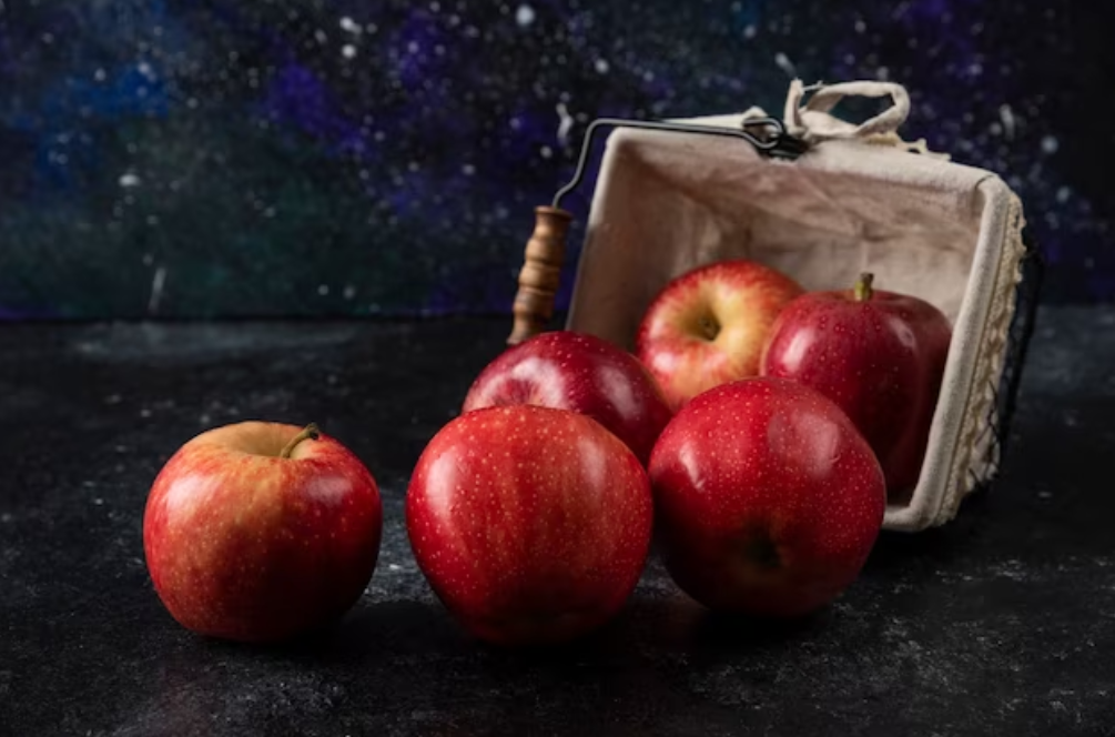 밤에-사과를-먹는다면?