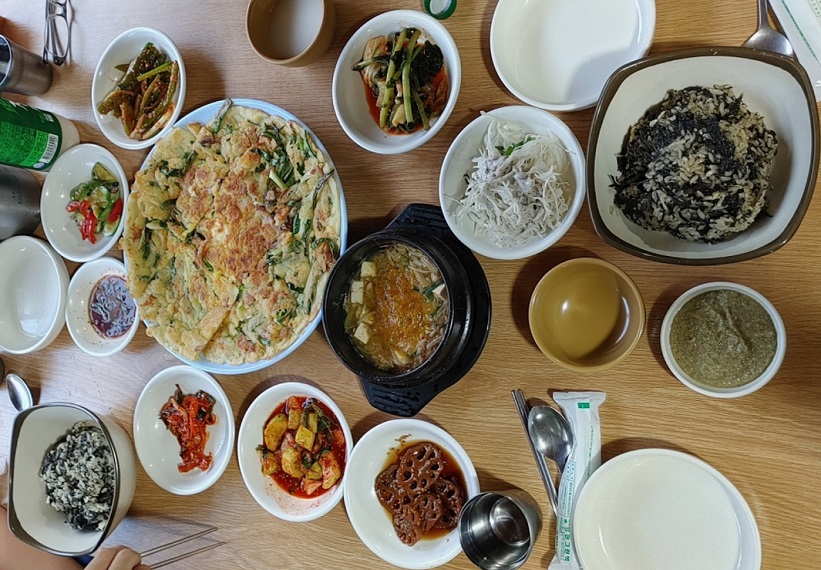 황신혜-안양-밥상-고향곤드레밥