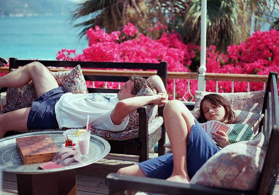 영화-애프터썬-스틸컷