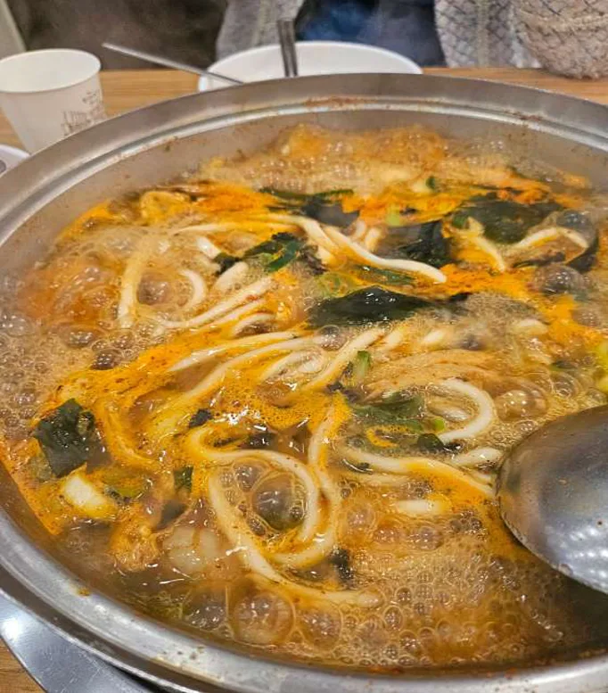 팔당원조칼제비칼국수