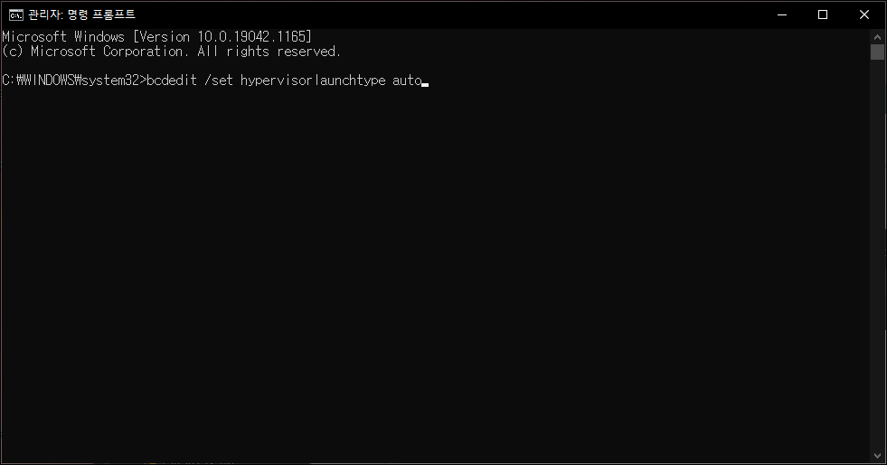 bcdedit /set hypervisorlaunchtype off
