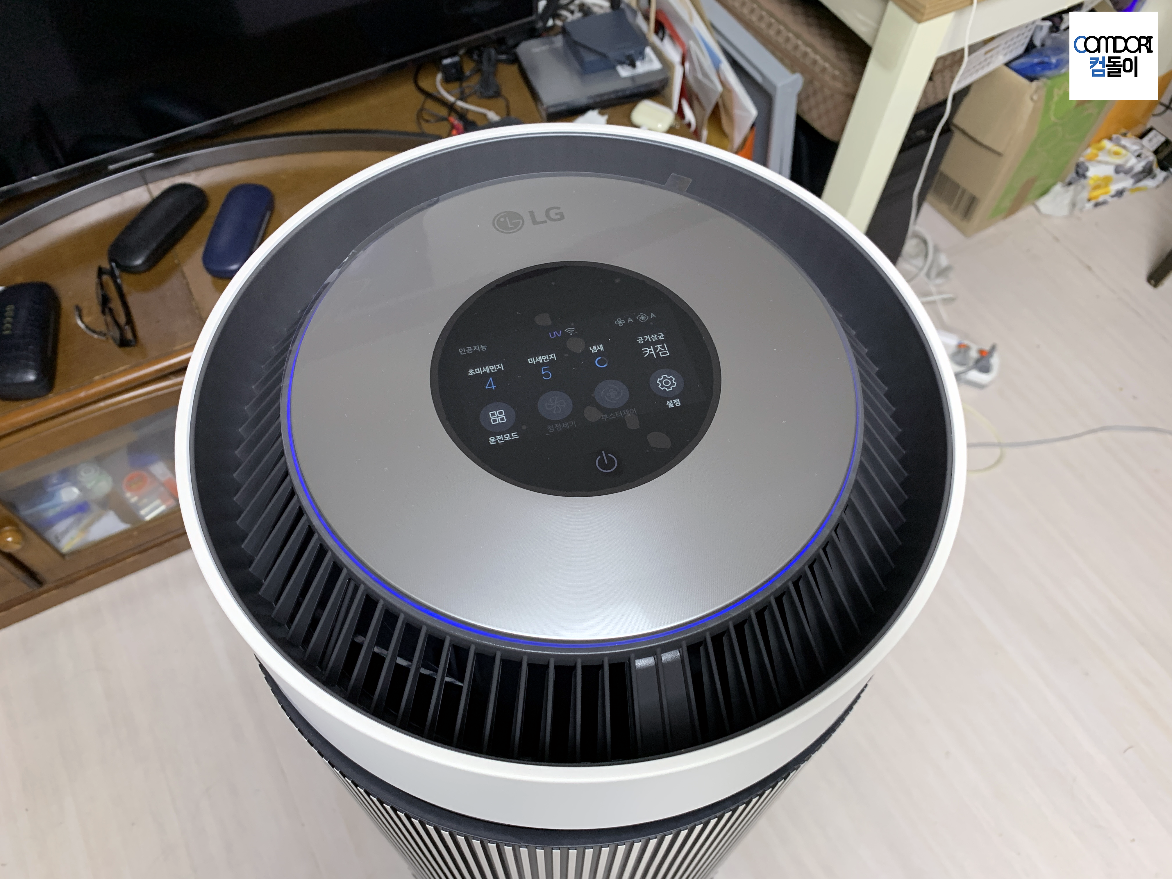 LG 퓨리케어 오브제컬렉션 360 공기청정기 홈화면