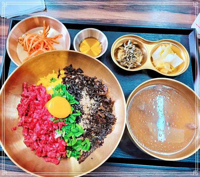 생방송 투데이 천안&#44; 사직동&#44; 중앙시장 육향의 신기원&#44; 들기름 육회 비빔밥 맛집