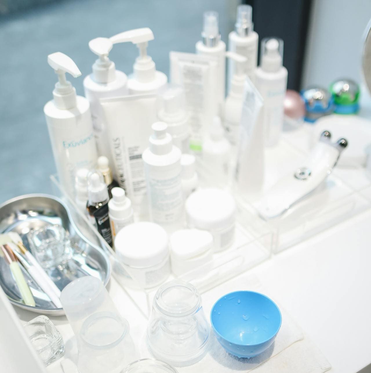 얼굴 흑자, 검버섯, 잡티 최신 진단 및 치료 가이드라인