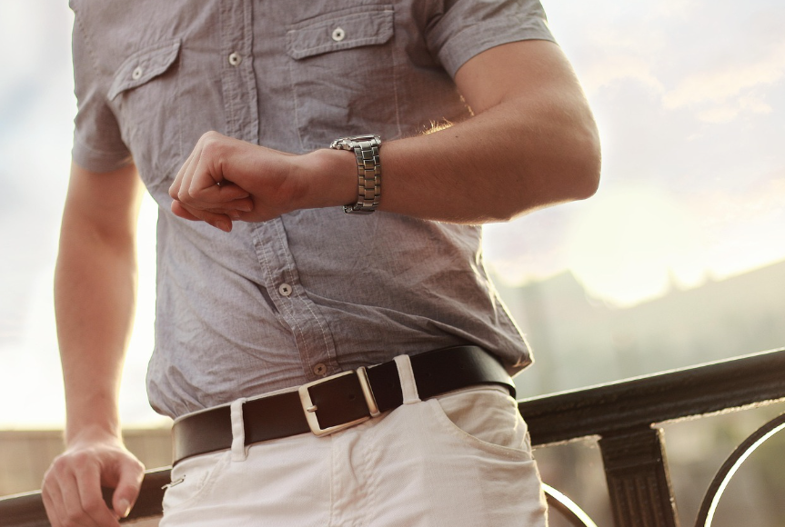 패션 트렌트 아이템 예시 사진