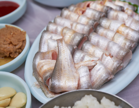 만선식당 - 말린 생선으로 끓인 깊은 간국