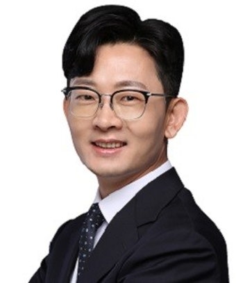 박충권-프로필-사진입니다.