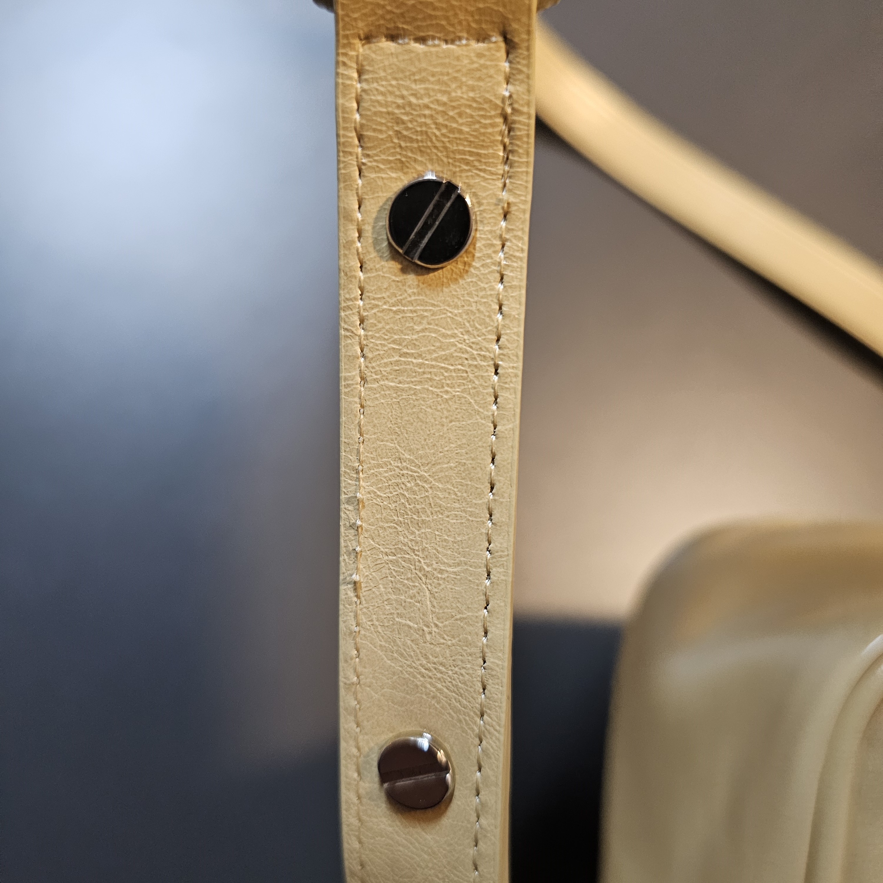 필인더블랭크 PK 미들 숄더백