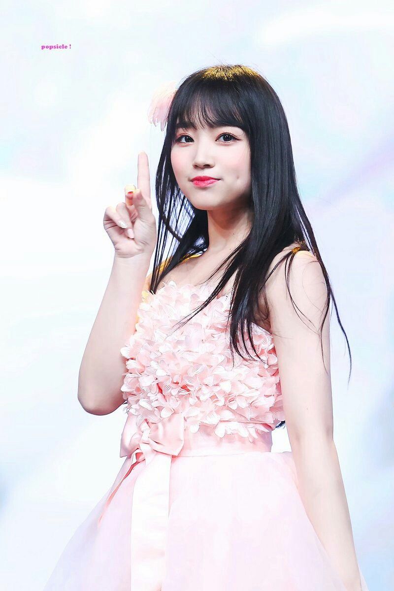 아이즈원 야부키나코 아이즈원 야부키나코