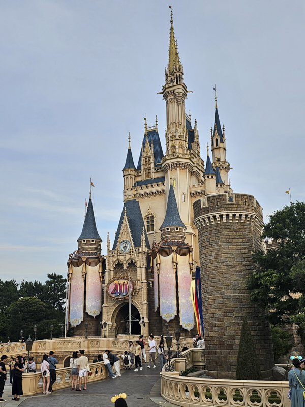 도쿄디즈니랜드 디즈니성