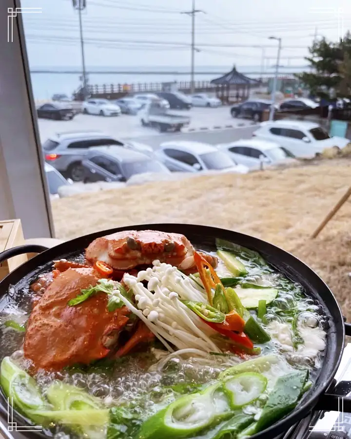 백반기행 붉은대게 문희경 편 대게 게짜박이 게살 돌솥 비빔밥 비빔만두 누룽지밥 솥밥 울진 맛집 소개