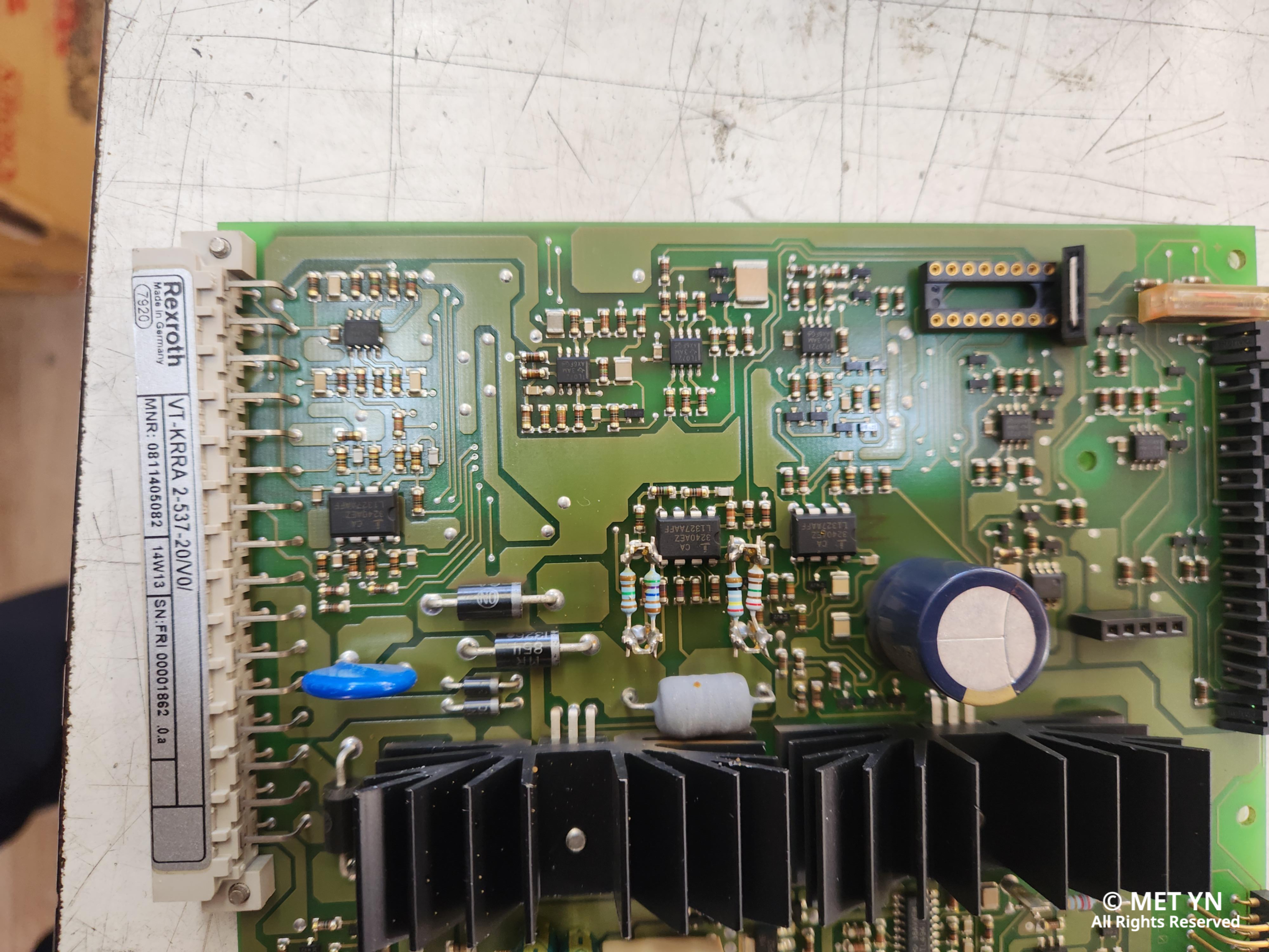 Bosch Rexroth사의 VT-KRRA 2-537-20/V0/ 컨트롤러 수리과정