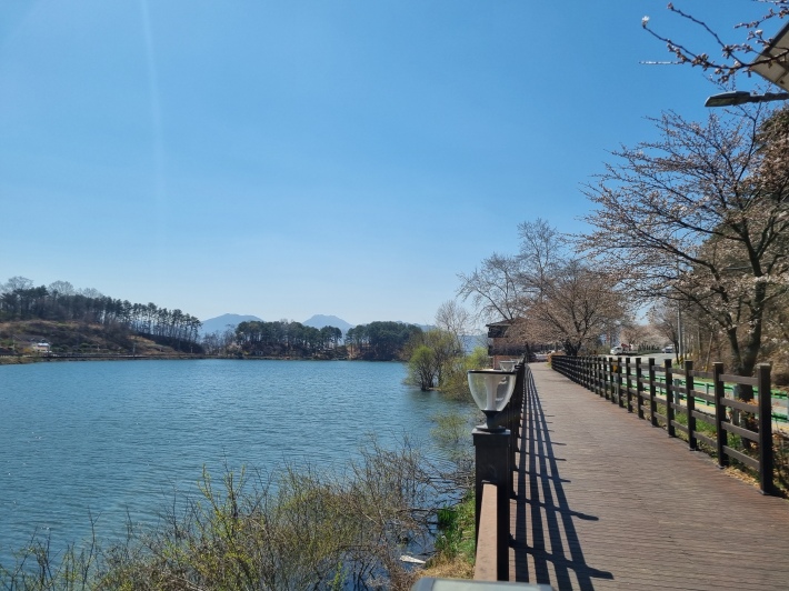 교동저수지-산책로
