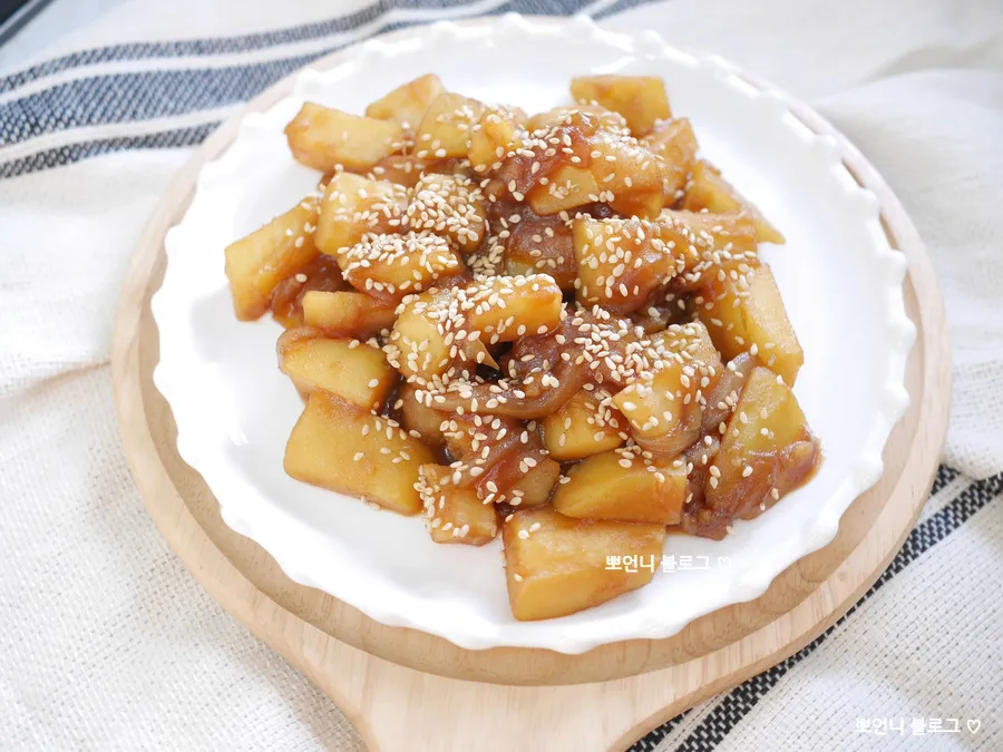 감자조림 맛있게 만드는법에 대해 반찬레시피_5