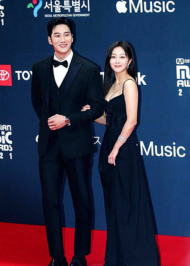 배우-조보아-안보현