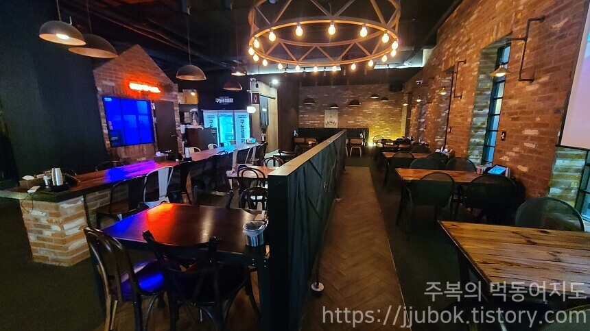 인천-계산동-구도로통닭-내부-2