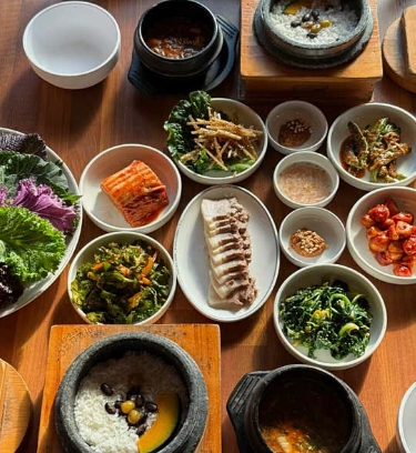 tvn 핸썸가이즈 30회&amp;#44; 평창동 북악산 맛집&amp;#44; 점메추 쌈밥정식&middot;흑염소전골 위치&middot;후기