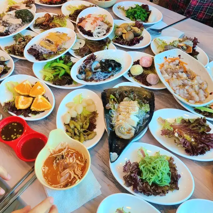 생생 정보마당 인천 연안부두 3대 전통 60첩 반상 맛집