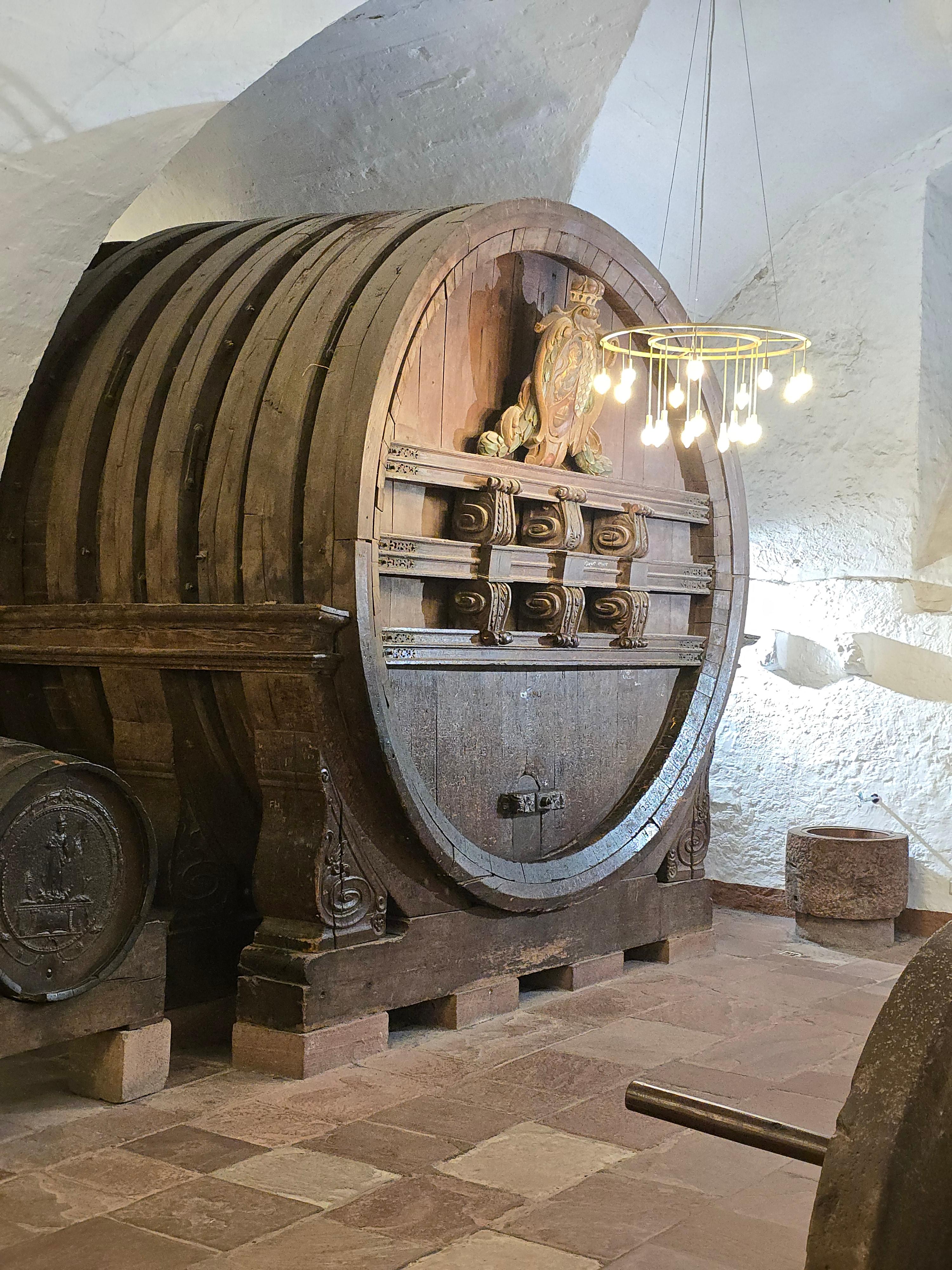 세계에서 가장 오래된 오크통