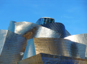 폴링워터의 건축 철학과 프랭크 로이드 라이트의 자연과 하나 된 집