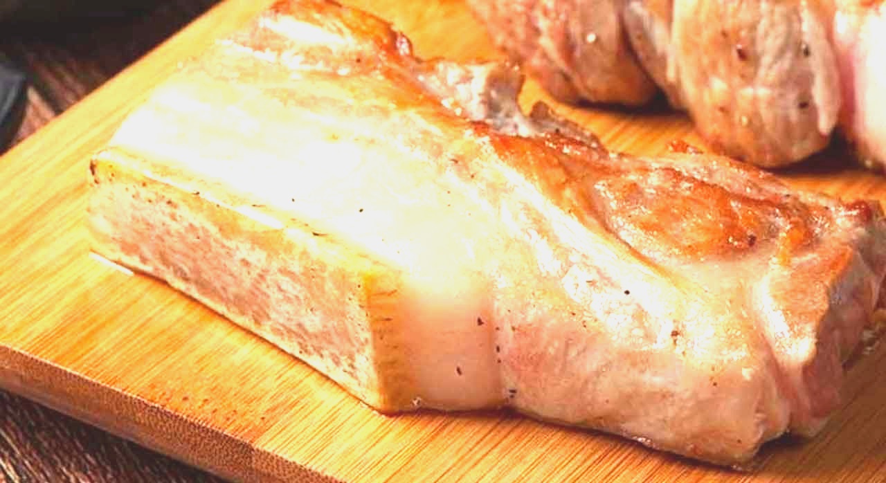 크라운돼지의 오겹살이 구워지는 모습. [ⓒ네이버플레이스 크라운돼지 제주점]