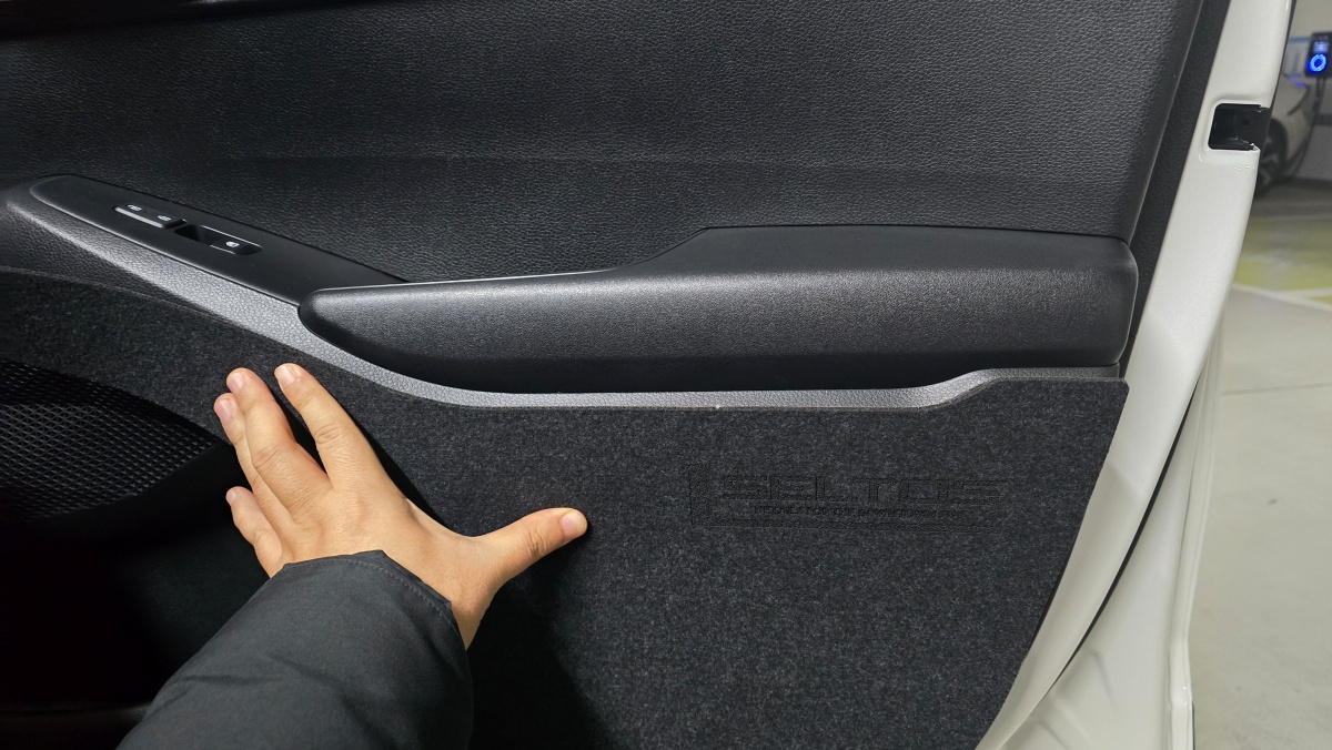 도어커버 임시 부착해 보기