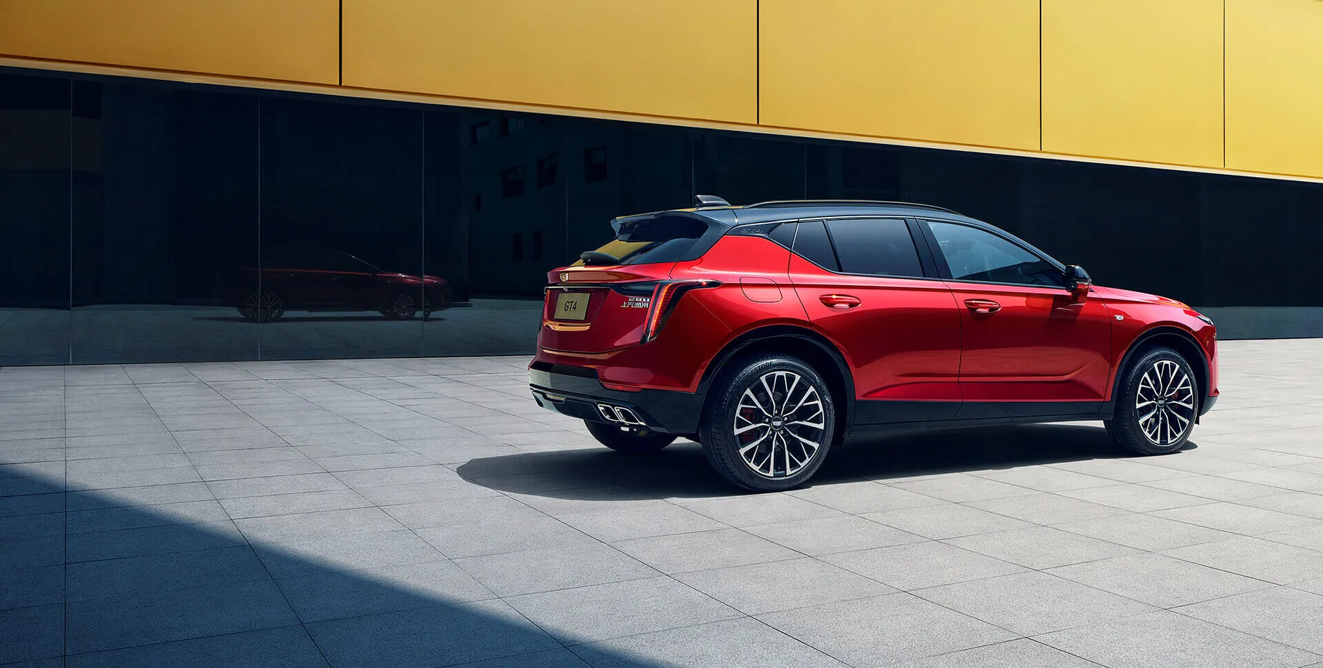 캐딜락 GT4 후측면