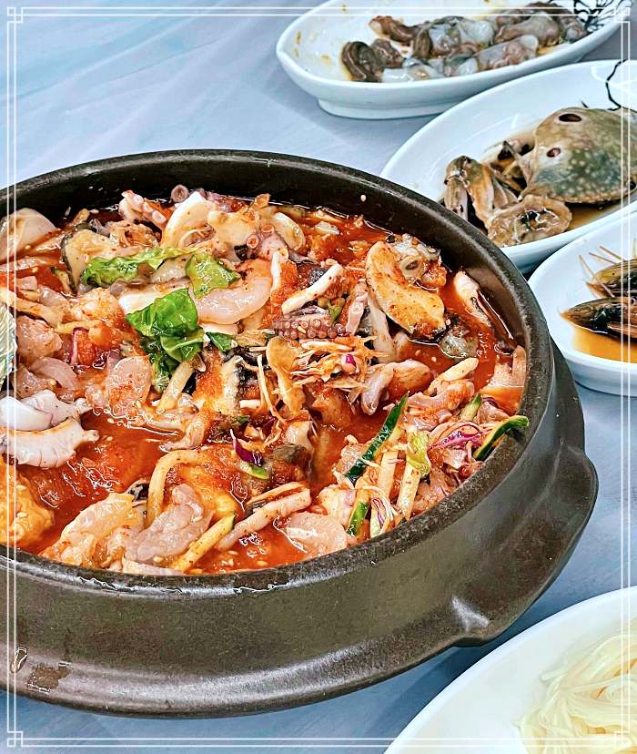 전남 여수 맛집 바다를 품은, 항아리물회