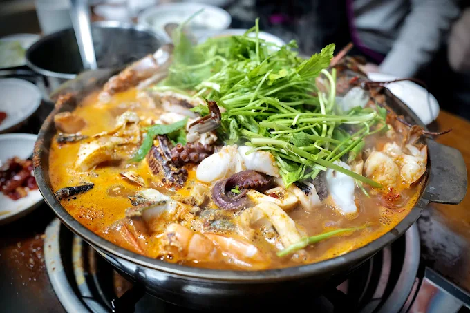 수원 매탄동 해물탕집 '군포해물탕'