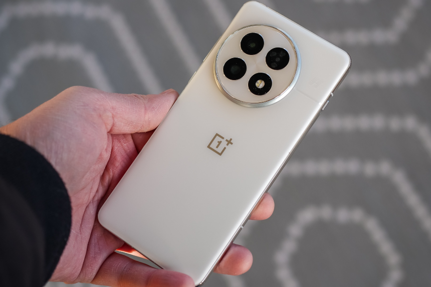 OnePlus 13 출시 정보 및 스펙 정리