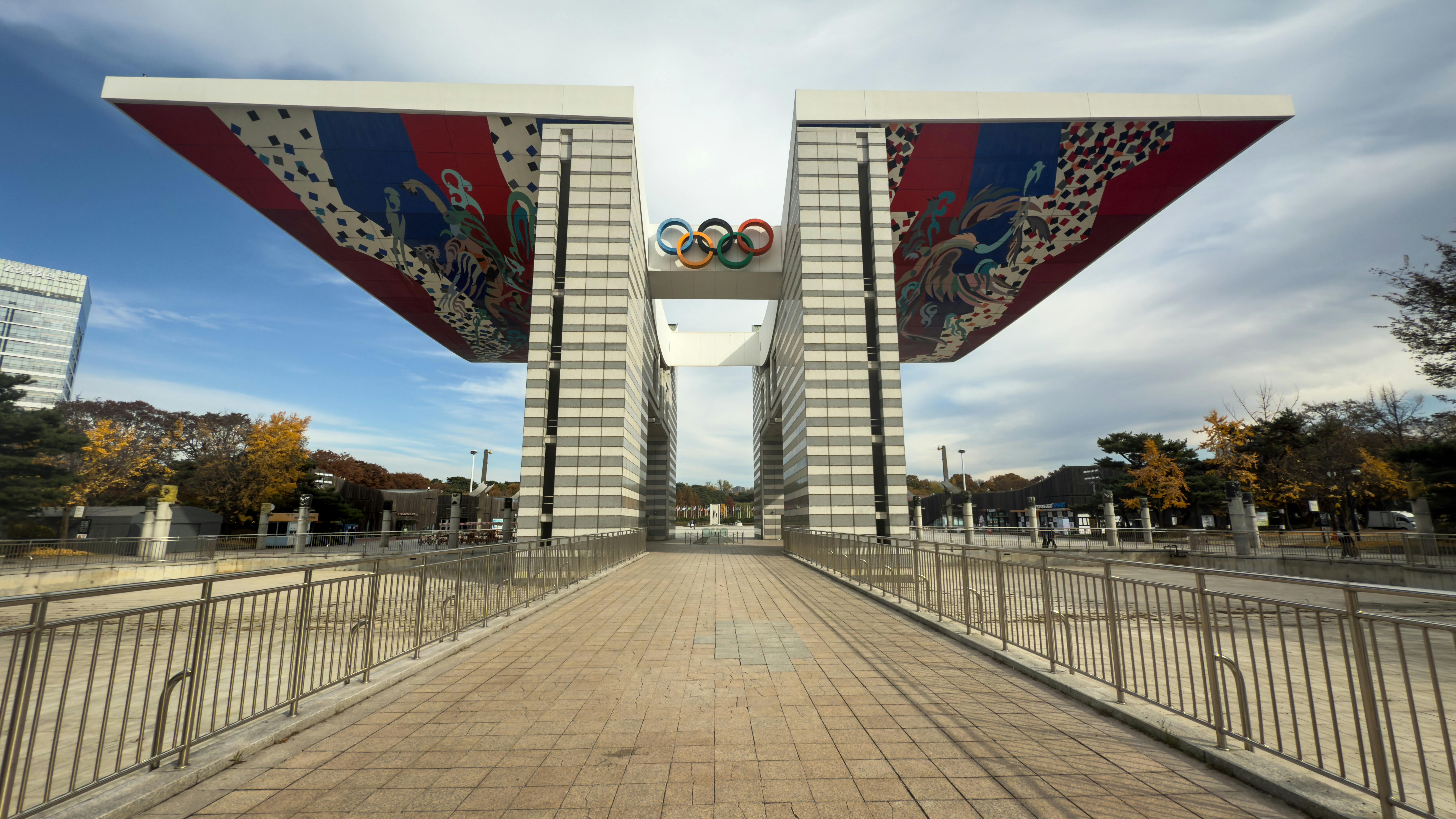 여성 혼자 뛰기 좋은 서울러닝코스 추천 관련 이미지
